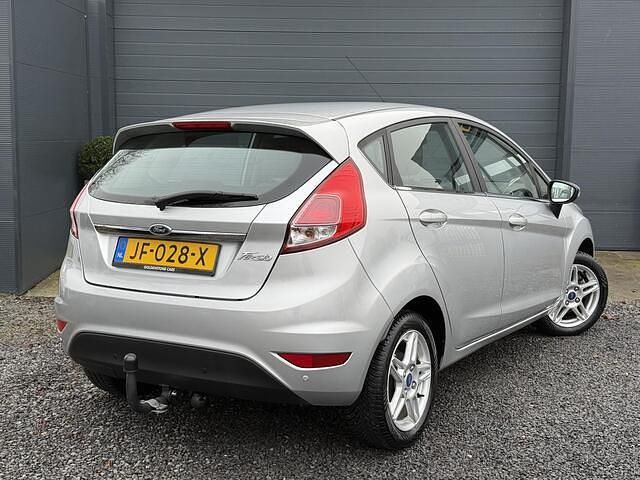 Occasion Ford Fiesta Titanium 80 PK (58 kW) 2014 Grijs Hatchback