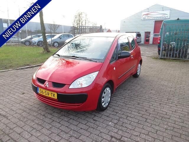 Occasion Mitsubishi Colt 75 PK (55 kW) 2006 Rood Hatchback