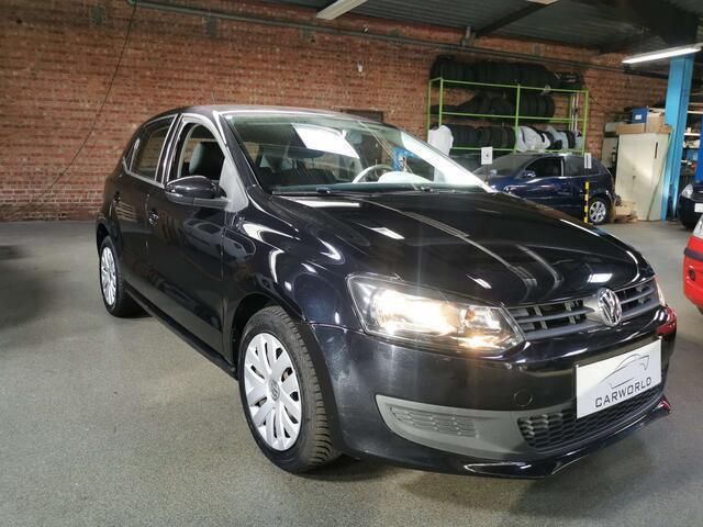Zwart Gebruikt 2012 VW Polo Comfortline Sedan | € 8.500 (Eerlijke prijs) - Afbeelding 1/4