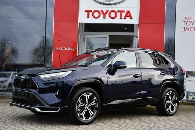 Blauw Nieuw 2025 Toyota RAV4 Edition SUV | € 58.050 - Afbeelding 1/4