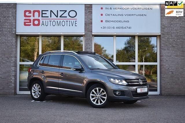 Grijs Gebruikt 2014 VW Tiguan Sport SUV | € 11.799 (Eerlijke prijs) - Afbeelding 1/4