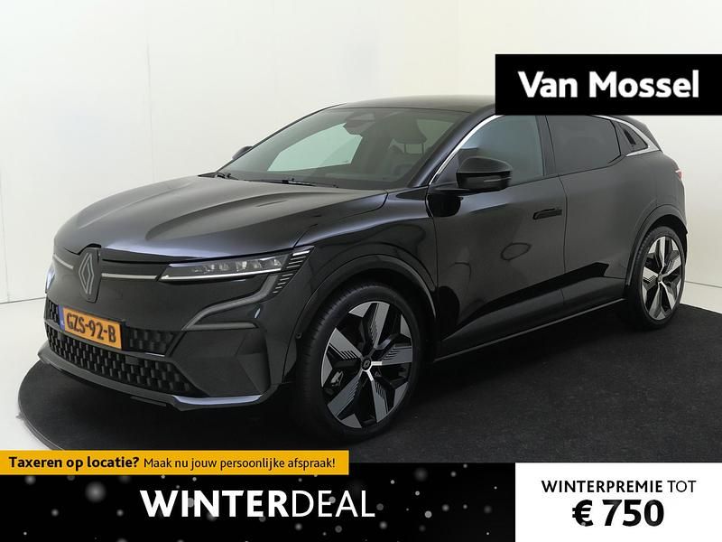 Zwart Nieuw 2025 Renault Megane E-Tech Komfort Hatchback | € 34.940 (Eerlijke prijs) - Afbeelding 1/4