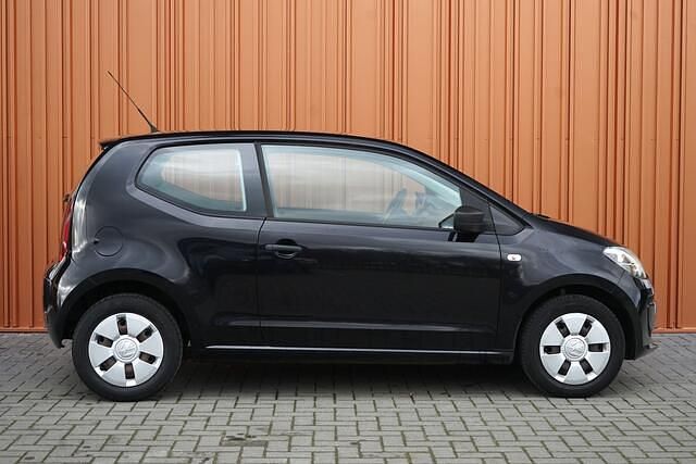 Occasion VW up! high up! 60 PK (44 kW) 2012 Zwart (metallic) Hatchback