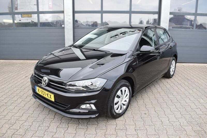 Zwart Gebruikt 2021 VW Polo Comfortline Hatchback | € 16.430 (Eerlijke prijs) - Afbeelding 1/4