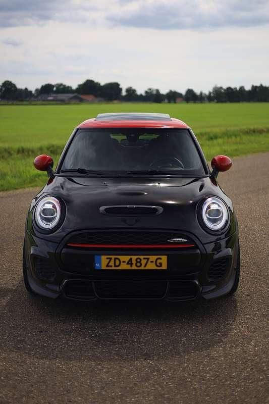 Zwart Gebruikt 2019 Mini John Cooper Works Chili Hatchback | € 26.000 (Eerlijke prijs) - Afbeelding 1/4