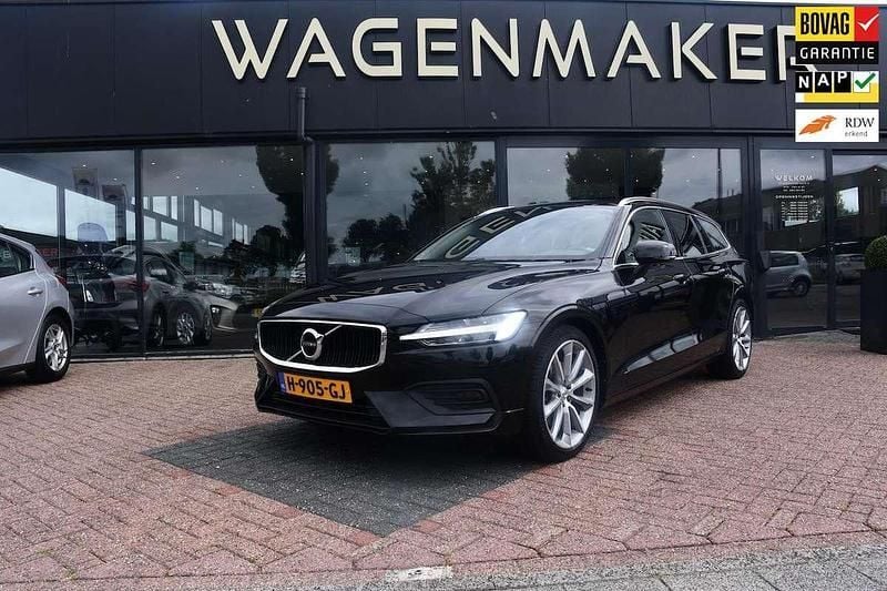 Zwart Gebruikt 2020 Volvo V60 Momentum Stationwagen | € 29.950 (Super prijs) - Afbeelding 1/4