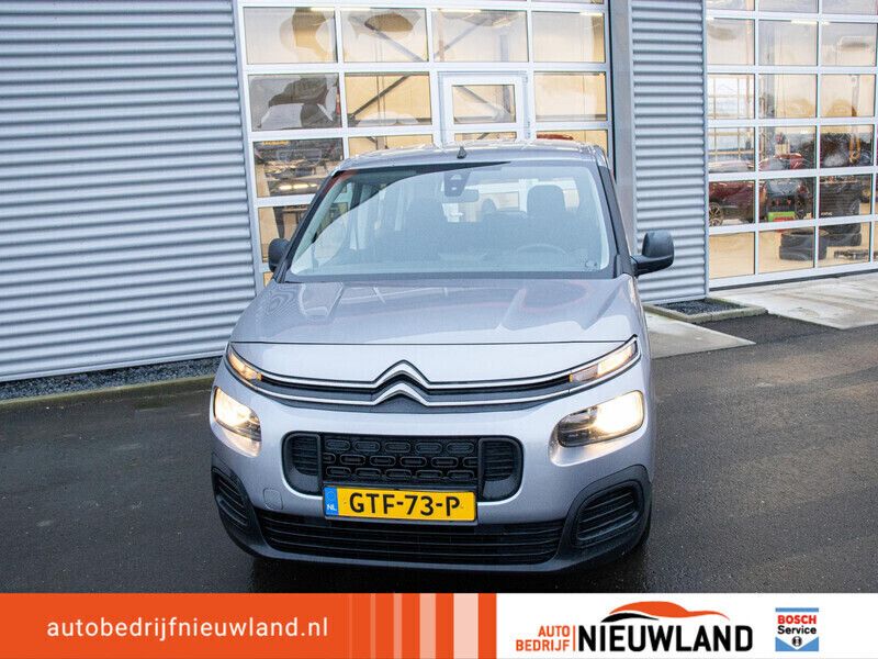 Grijs Gebruikt 2019 Citroën Berlingo Live MPV | € 16.595 (Eerlijke prijs) - Afbeelding 1/4