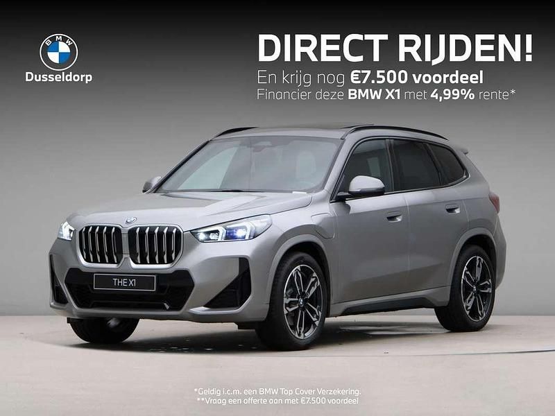 Groen, metallic lak Nieuw 2025 BMW X1 M Sport SUV | € 64.939 (Goede deal) - Afbeelding 1/3