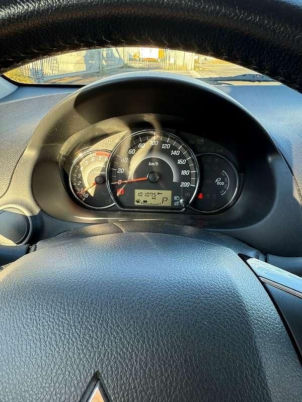 Occasion Mitsubishi Space Star Instyle 80 PK (58 kW) 2018 Zilver Hatchback