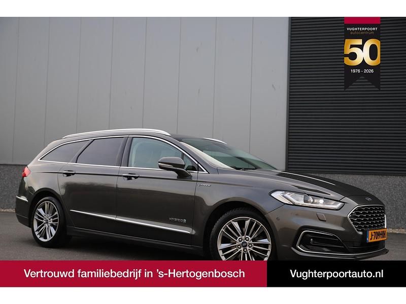 Grijs Occasion 2020 Ford Mondeo Vignale Stationwagen | € 19.949 (Eerlijke prijs) - Afbeelding 1/4