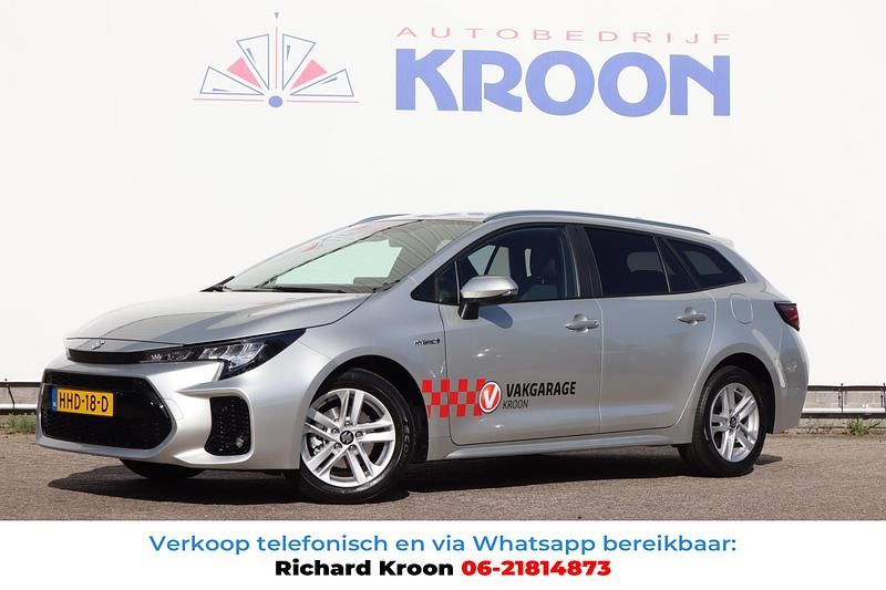 Grijs Nieuw 2025 Suzuki Swace Stationwagen | € 31.900 - Afbeelding 1/4