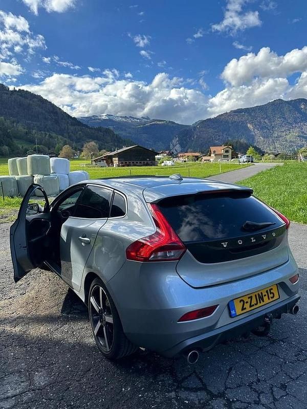 Occasion Volvo V40 190 PK (139 kW) 2014