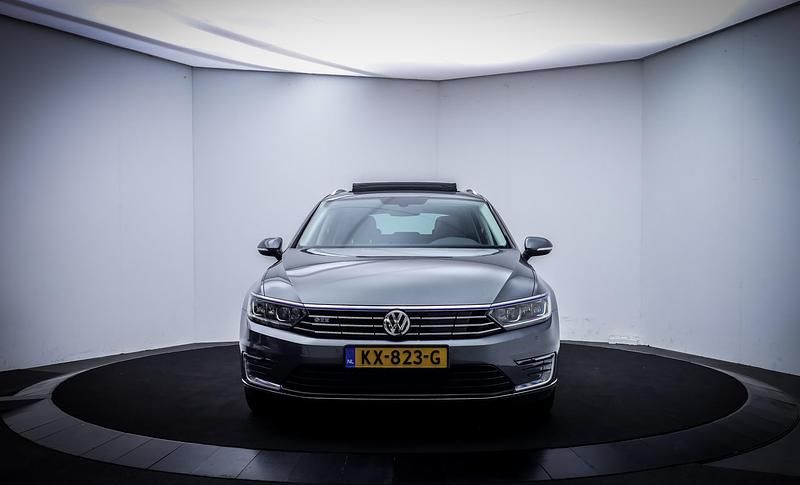 Occasion VW Passat GTE 2016 Grijs Stationwagen