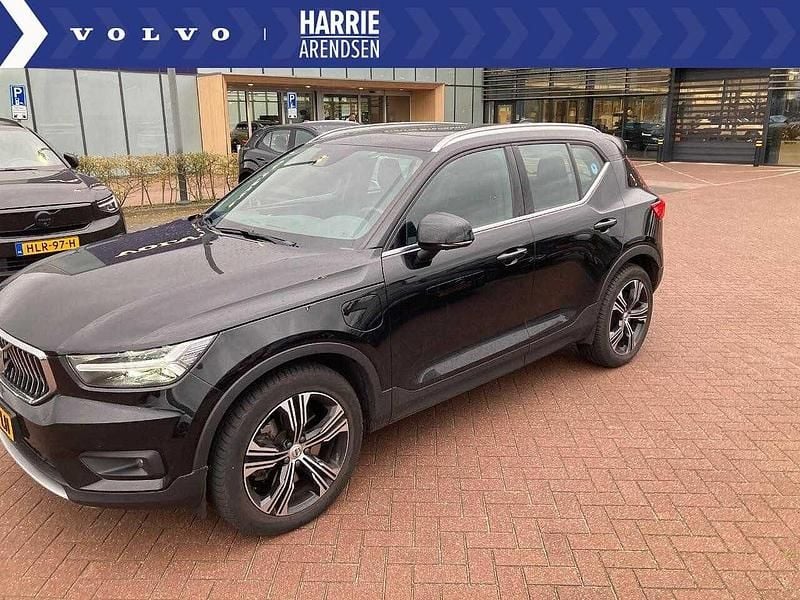 Gebruikt 2018 Volvo XC40 Inscription SUV | € 29.899 (Duur) - Afbeelding 1/4