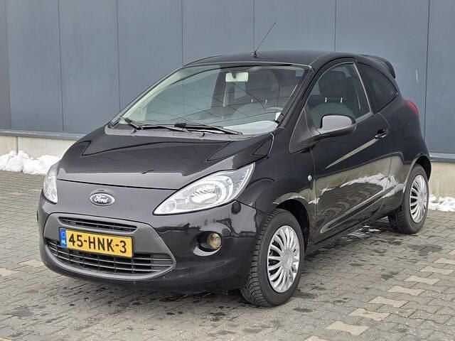 Zwart Occasion 2009 Ford Ka Titanium Hatchback | € 1.399 (Super prijs) - Afbeelding 1/3
