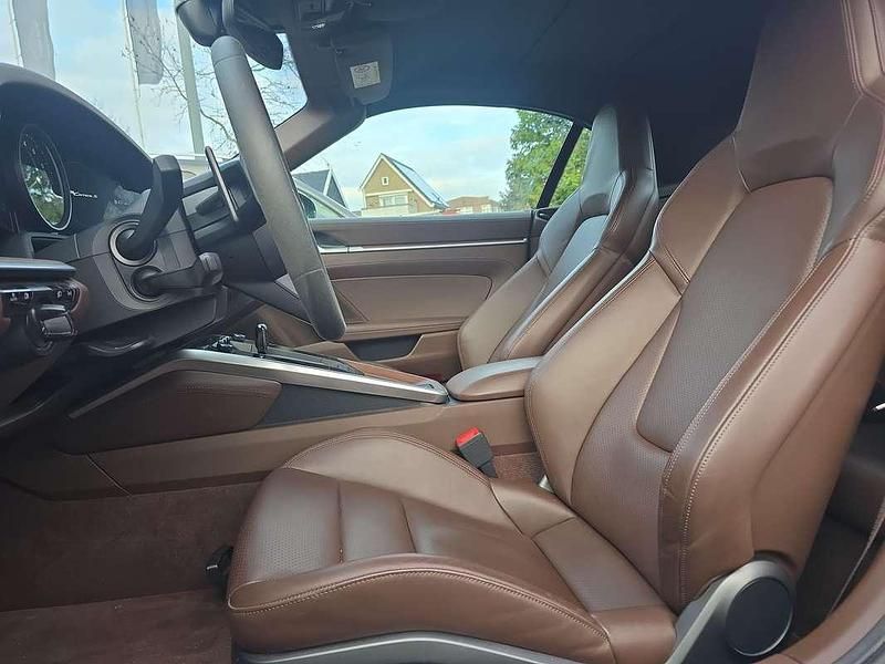 Occasion Porsche 911 Carrera S Cabriolet 451 PK (331 kW) 2020 Groen (metallic) Cabriolet