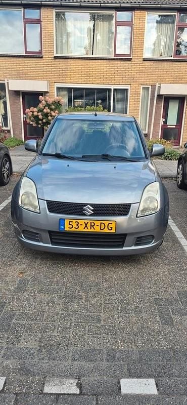 Occasion 2007 Suzuki Swift | € 1.700 (Goede deal) - Afbeelding 1/4