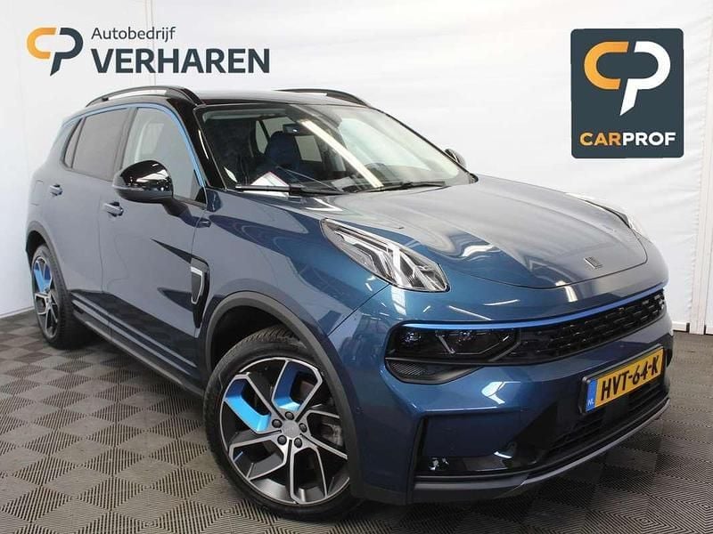 Blauw, metallic lak Gebruikt 2022 Lynk & Co 01 SUV | € 24.690 (Eerlijke prijs) - Afbeelding 1/3