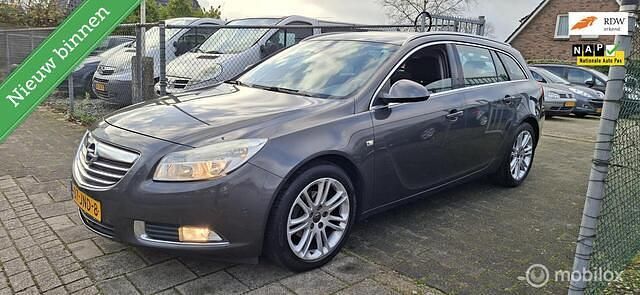 Occasion Opel Insignia Edition 140 PK (102 kW) 2009 Grijs (metallic) Stationwagen