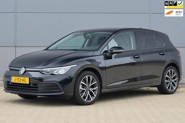 Zwart Occasion 2020 VW Golf VIII Life Hatchback | € 17.750 (Eerlijke prijs) - Afbeelding 1/4