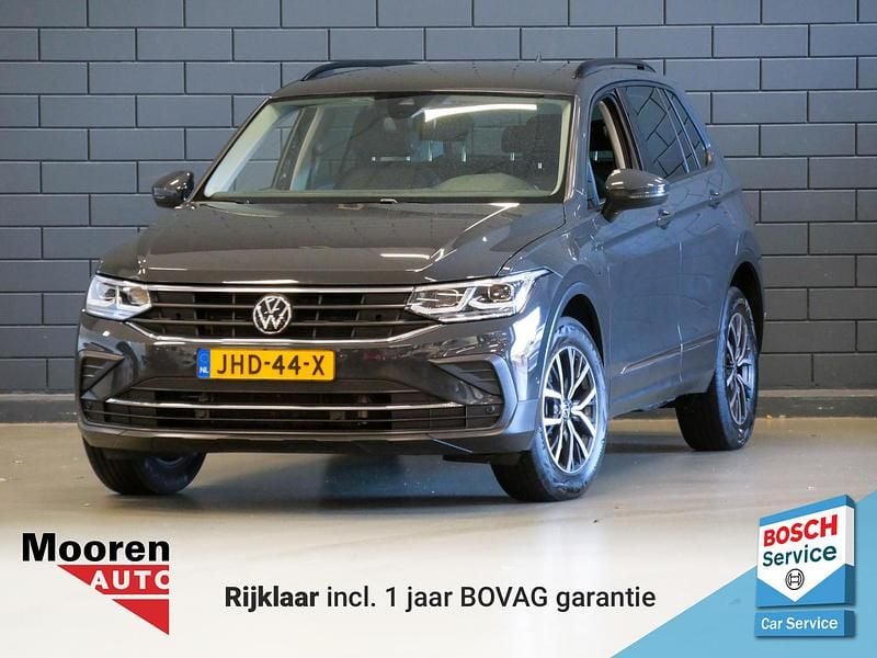 Grijs Gebruikt 2021 VW Tiguan Business+ SUV | € 28.500 (Super prijs) - Afbeelding 1/4