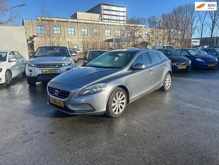 Occasion Volvo V40 Business Edition 190 PK (139 kW) 2014 Grijs (metallic) Hatchback