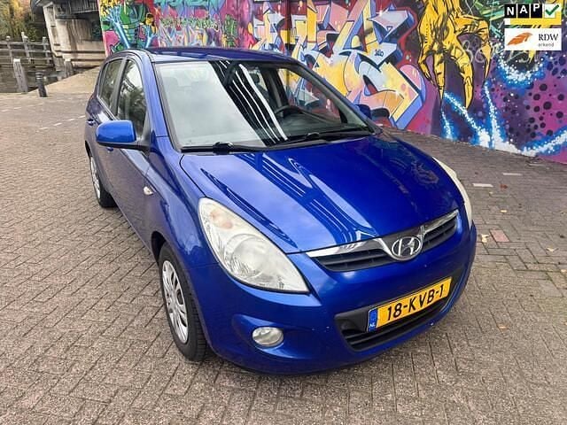 Blauw Gebruikt 2010 Hyundai i20 Hatchback | € 1.795 (Eerlijke prijs) - Afbeelding 1/4