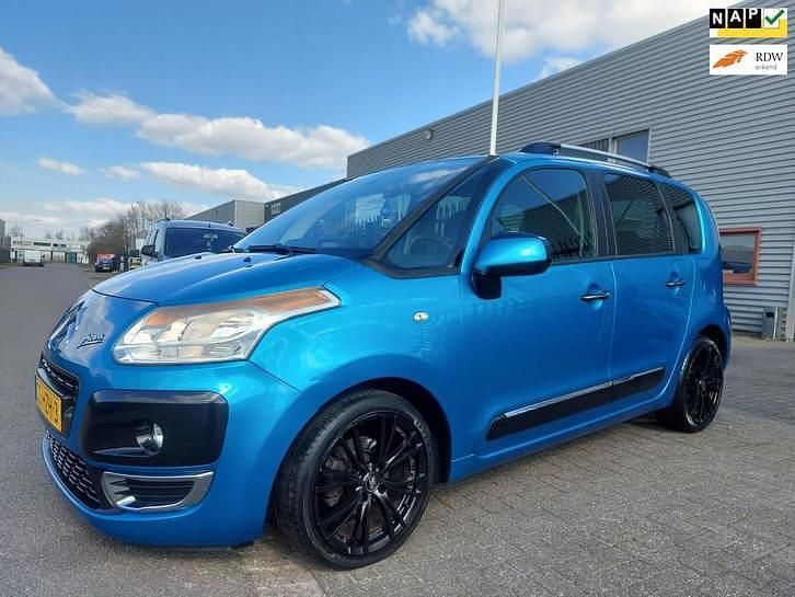 Blauw Occasion 2009 Citroën C3 Picasso Exclusive MPV | € 2.250 (Goede deal) - Afbeelding 1/4
