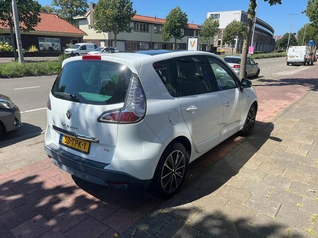 Occasion Renault Scénic III Bose Edition 131 PK (96 kW) 2012 Wit MPV