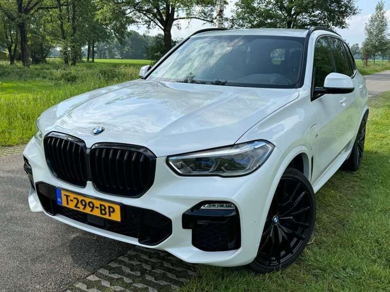 Wit Gebruikt 2020 BMW X5 M Sport SUV | € 59.800 (Duur) - Afbeelding 1/4