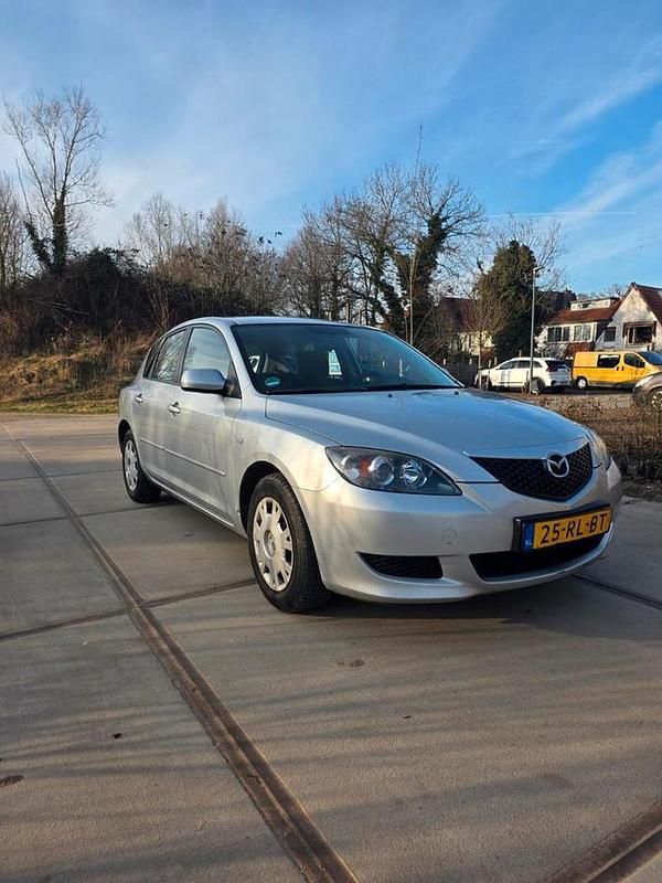Occasion 2005 Mazda 3 Hatchback | € 2.500 (Eerlijke prijs) - Afbeelding 1/4