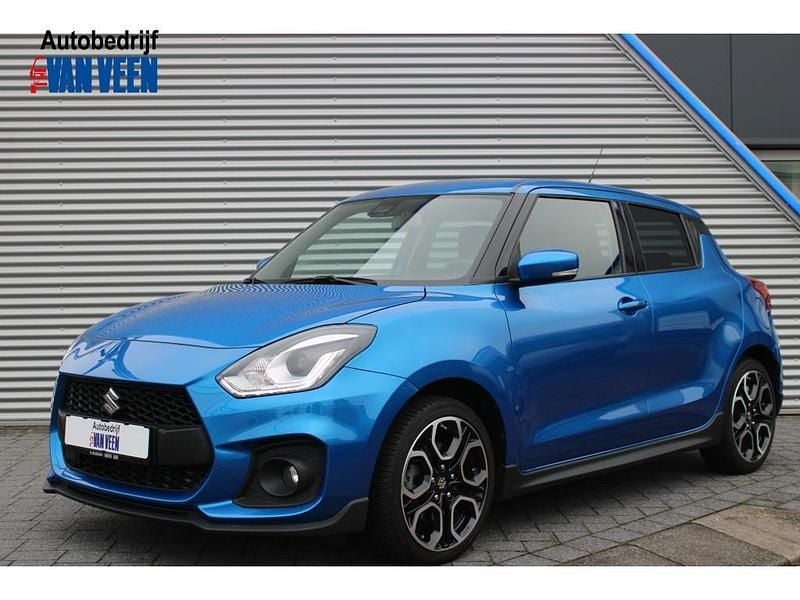 Blauw Gebruikt 2023 Suzuki Swift Sport Hatchback | € 24.190 (Eerlijke prijs) - Afbeelding 1/4
