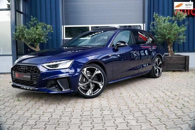 Blauw, metallic lak Gebruikt 2021 Audi A4 Comfort Stationwagen | € 40.950 - Afbeelding 1/4