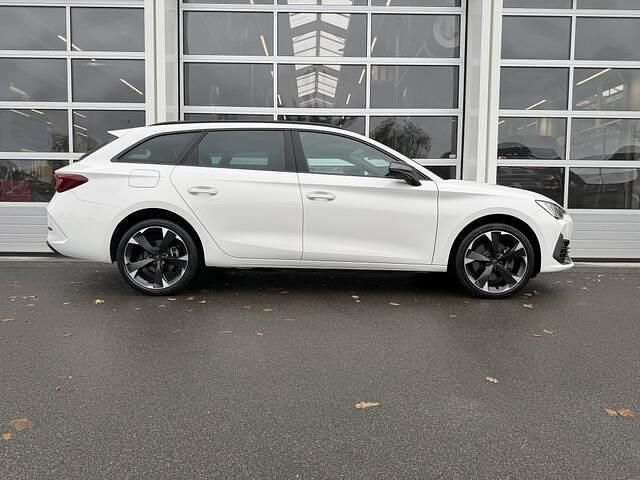 Occasion Cupra Leon 150 PK (110 kW) 2022 Wit Stationwagen