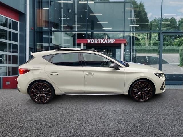 Occasion Cupra Leon VZ 272 PK (200 kW) 2024 Grijs Hatchback