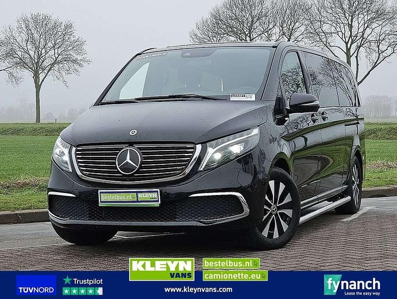 Zwart Occasion 2024 Mercedes EQV300 Business Van | € 51.750 (Goede deal) - Afbeelding 1/3