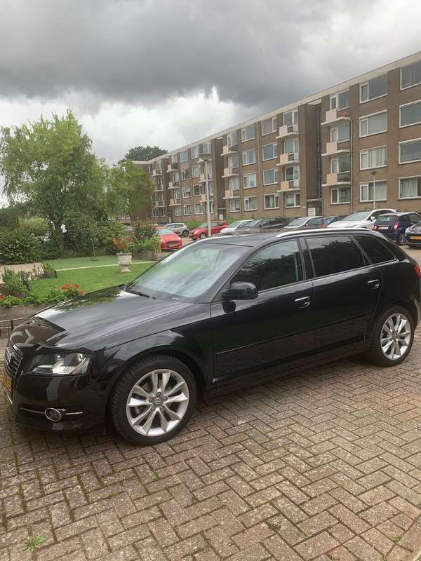 Gebruikt 2010 Audi A3 Sedan | € 7.800 (Duur) - Afbeelding 1/4