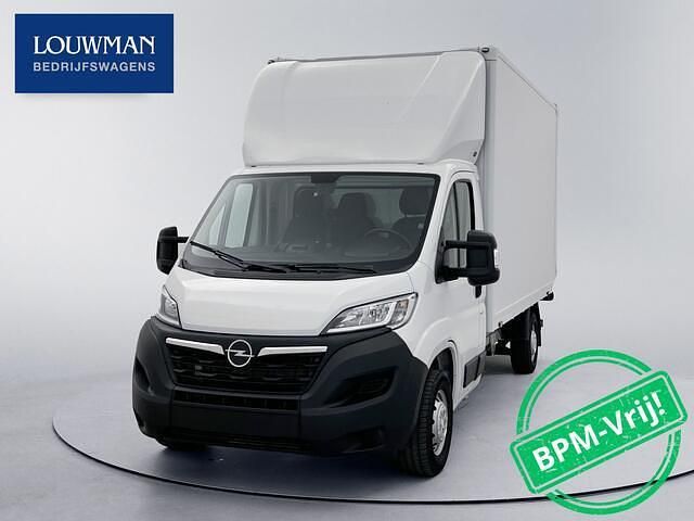 Wit Gebruikt 2023 Opel Movano Van | € 32.945 - Afbeelding 1/4