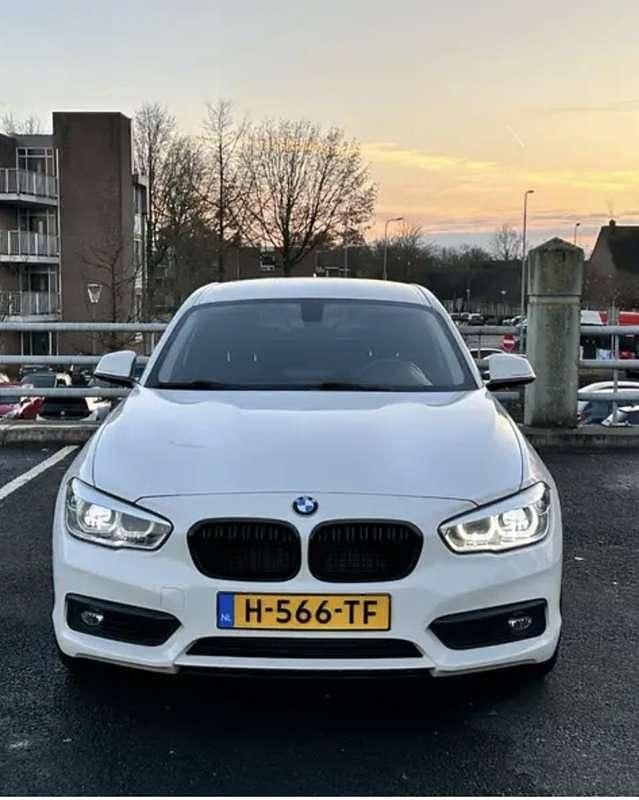 Gebruikt 2018 BMW 118 Hatchback | € 14.500 (Super prijs) - Afbeelding 1/4