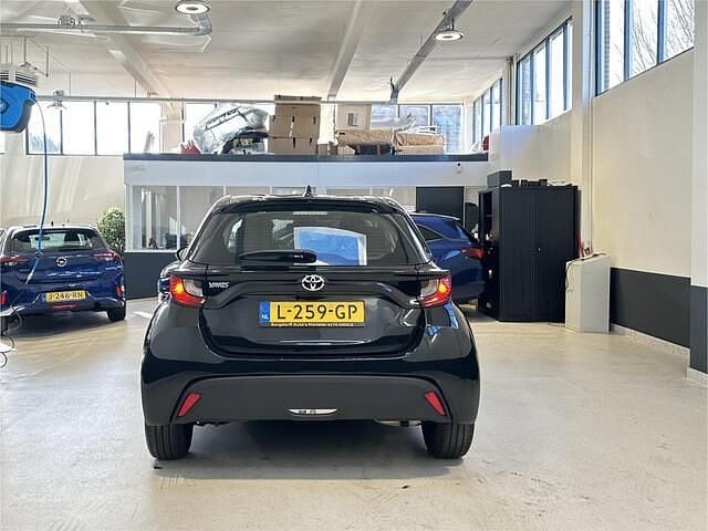 Occasion Toyota Yaris Active 72 PK (52 kW) 2021 Zwart Hatchback