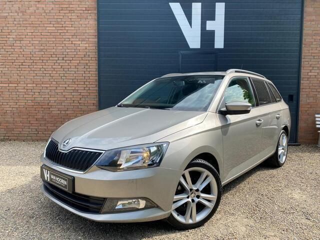 Geel Occasion 2015 Skoda Fabia Style Hatchback | € 7.750 (Iets duurder) - Afbeelding 1/4