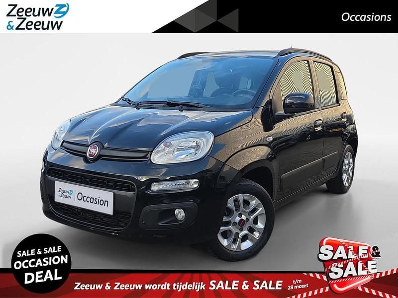 Occasion Fiat Panda Lounge 80 PK (58 kW) 2017 Zwart Hatchback
