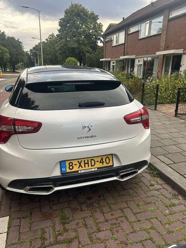 Afbeelding 2/4