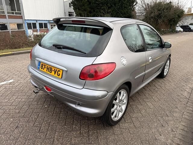 Occasion Peugeot 206 109 PK (80 kW) 2001 Grijs Hatchback