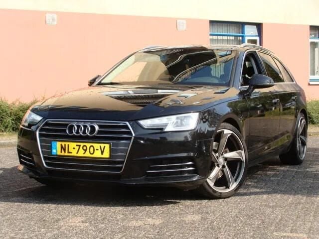 Zwart Gebruikt 2016 Audi A4 Sport Stationwagen | € 12.949 (Eerlijke prijs) - Afbeelding 1/4