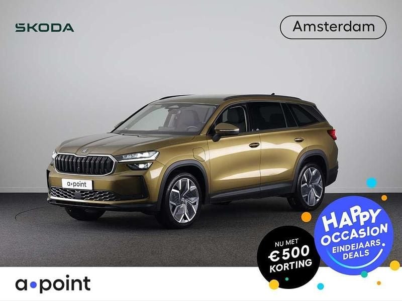 Goud (metallic) Gebruikt 2024 Skoda Kodiaq Selection SUV | € 45.849 - Afbeelding 1/3