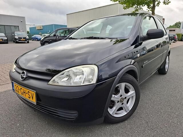 Zwart Gebruikt 2000 Opel Corsa Comfort Hatchback | € 1.295 (Goede deal) - Afbeelding 1/4