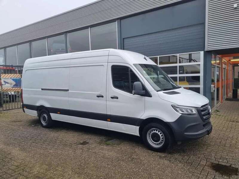 Wit Gebruikt 2020 Mercedes Sprinter Van | € 17.950 (Eerlijke prijs) - Afbeelding 1/4