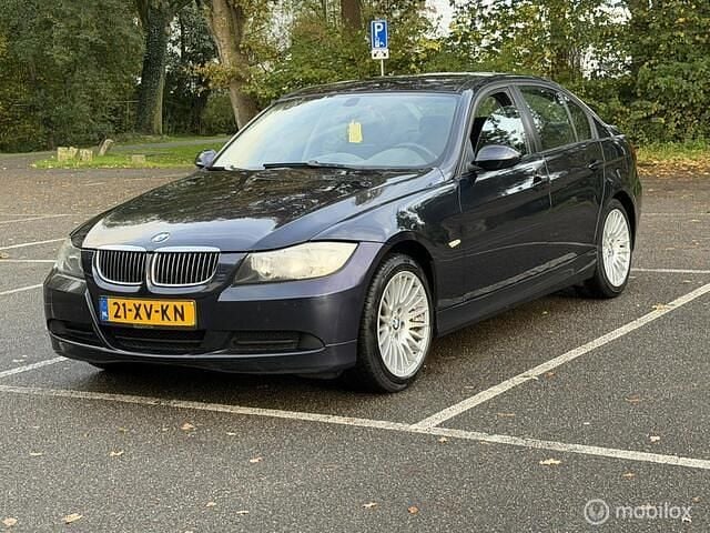 Blauw Gebruikt 2007 BMW 318 Sedan | € 1.250 (Goede deal) - Afbeelding 1/4