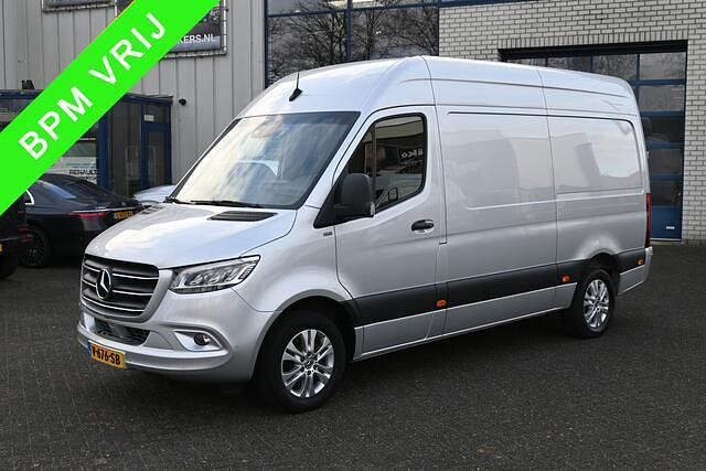 Zilver (metallic) Occasion 2018 Mercedes Sprinter Van | € 38.950 (Goede deal) - Afbeelding 1/4